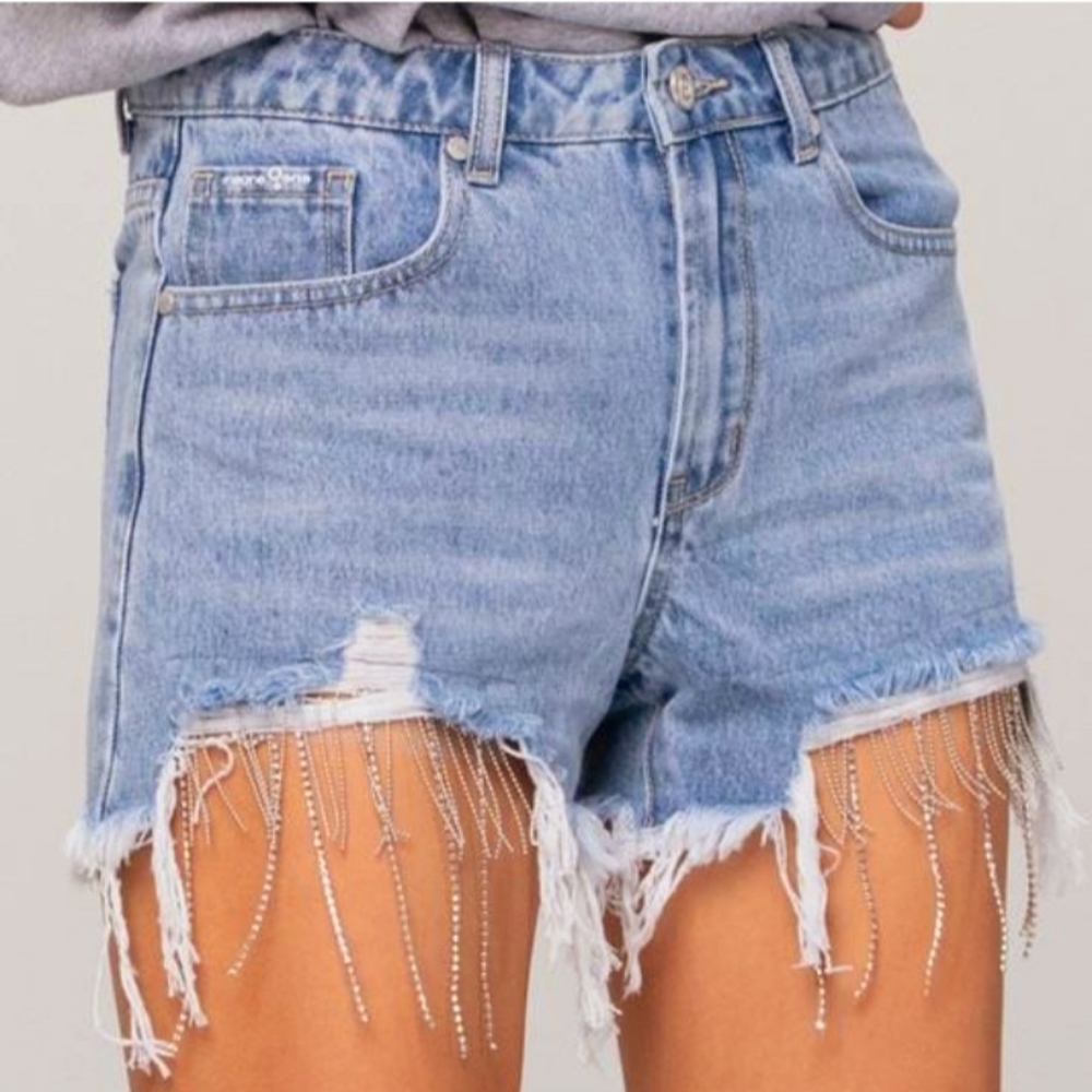 Wonder Denim Short